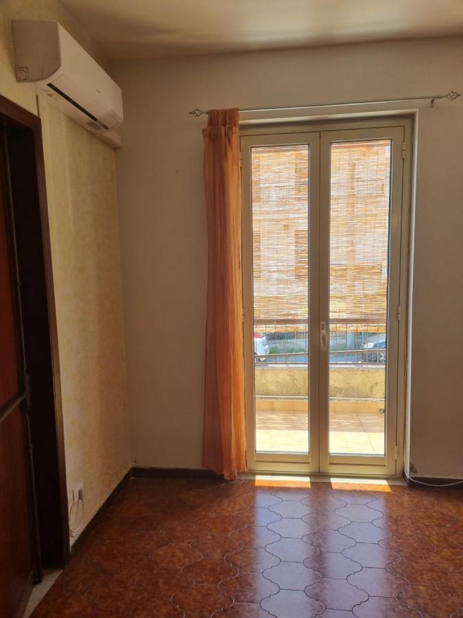 Villetta Con Terrazza Sul Mare Santa Margherita Marina Messina Dış mekan fotoğraf