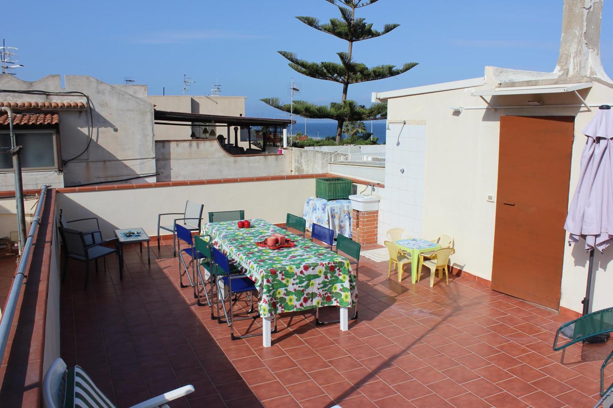 Villetta Con Terrazza Sul Mare Santa Margherita Marina Messina Dış mekan fotoğraf