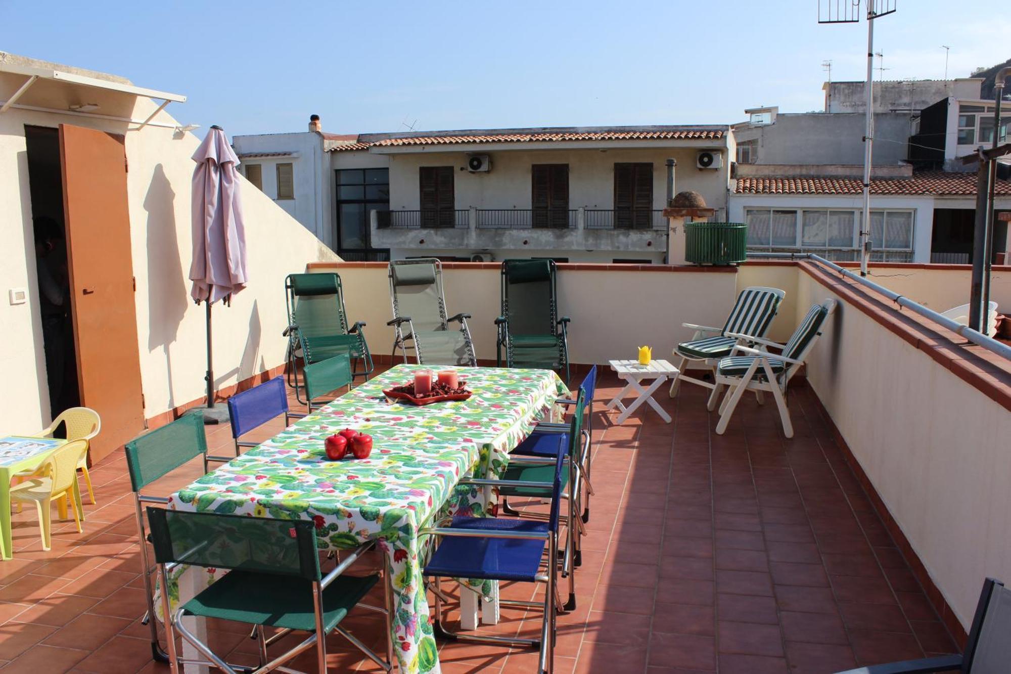 Villetta Con Terrazza Sul Mare Santa Margherita Marina Messina Dış mekan fotoğraf